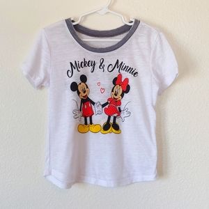 ⭐3/$25⭐ Disney Girls Mickey and Minnie Mouse T-shirt